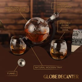 Whiskey Globe Set 850ml - Decanter with 2 Glasses item