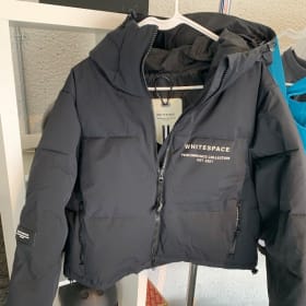 WHITESPACE CROPPED PUFFER JACKET - BLACK women's medium item
