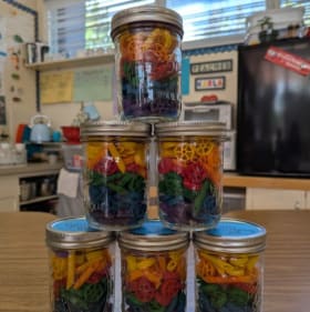 1 Pasta Stringing Kit (PSF-favorite from Teacher Marjan) item