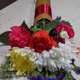 Rising Star Bouquet item