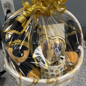 Doggy fun basket - Littlepage Animal Hospital item