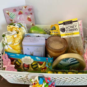 Easter Themed Gift Basket (Ms. Zamora's Kinder Class) item