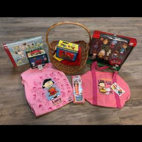 #05: Peanuts Holiday Collectibles item