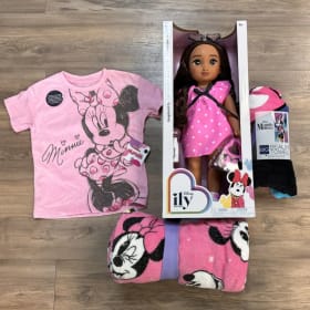 #08: Oodles of Fun with Minnie item