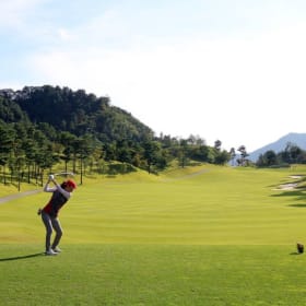 4-Star Golf Resort Getaway! 3 nights, Mt Hood Oregon Resort item