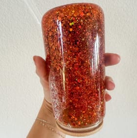 Glass "Mama" Cup with straw item