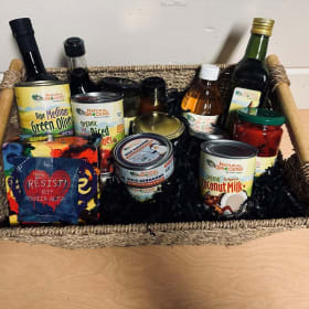 Curated Pantry Basket with Penzeys Spices Gift Box item