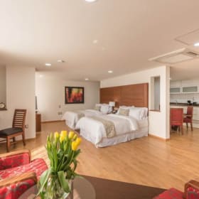 Three Nights in Mexico City, sleeps up to 2 item