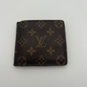 #45 Vintage Louis Vuitton Men's Bi-Fold Wallet item