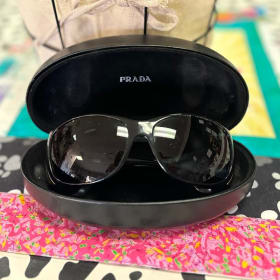 Genuine Prada Oversized Sunglasses item