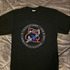 Shirt with logo item