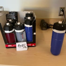 Lot de 2 gourdes d'eau - format vélo item