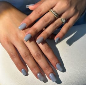 Manucure au gel UV au choix item