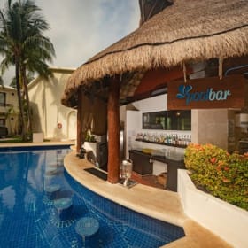 5 days/4 nights resort in Cancun Mexico- 2 adults,2 children item