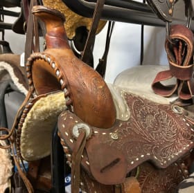 16" All around western saddle item