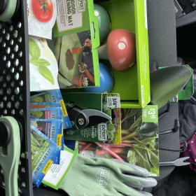 Gardening Basket item