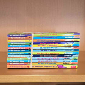 My Weirdest School - Used - Book Set item