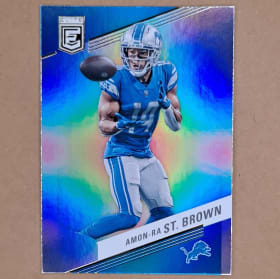 2023 Donruss Elite Amon-Ra St. Brown #7 item