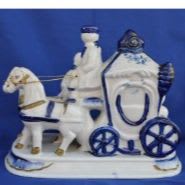 Porcelain Carriage 6" x 4' x 3" item