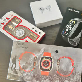 📱Tech Essentials Bundle – Smartwatch, Fitness Band, Earbuds item