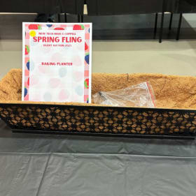 Railing Planter item