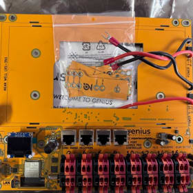 Experience Lights Genius PRO (2024): 16 Port Controller item