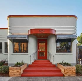 Carbon Zero Architecture & Cocktails in Montavilla item