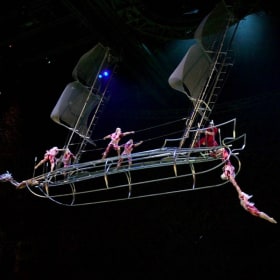 Premium View Showtime in Las Vegas , Dinner & 2N Stay! item