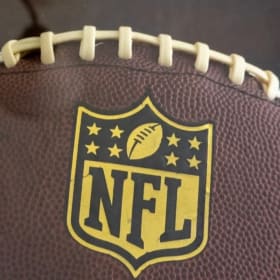 Signed NFL Football Dallas Cowboys, Troy Aikman item