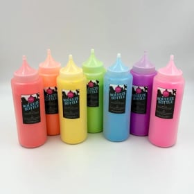 Powder Squeeze Bottle item