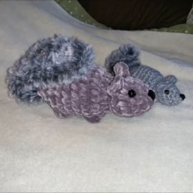 Momma & Baby Grey Squirrels item