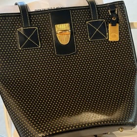 Dooney & Borne Handbag item