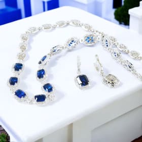 ROMANCE IN THE MALDIVES Sapphire Collection in White Gold item