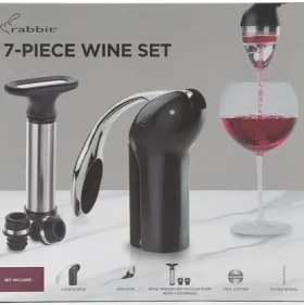 Rabbit seven piece wine set item