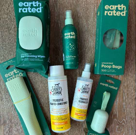 Dog Grooming Set from Woofsmeow item