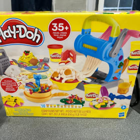 Play-Doh Basket item