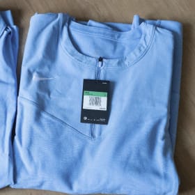 Nike Men's Dry Half Zip UV Top (XL, Valor Blue) item