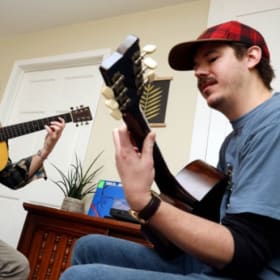 30-minute private music lesson with Matt Landon item