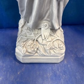 Blessed Mother Mary Statue item