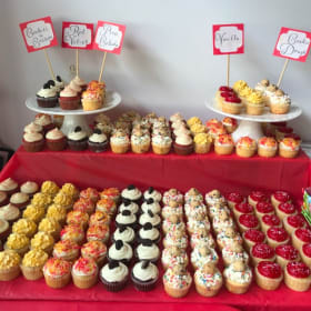 Party catering of 100 cupcakes by Baking Angels Hawai'i item