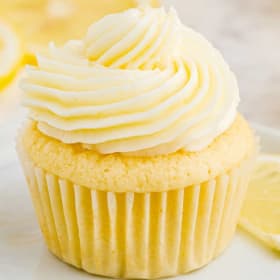 Nadya’s Lemon Love Cupcakes item