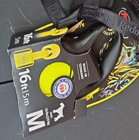 Reddy Canvas Dog Harness & Flexi Neon Dog Leash Med item