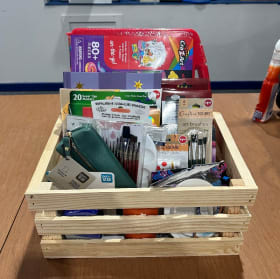 Arts and Crafts Basket item