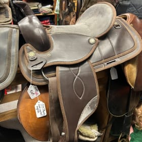 14.5-15" Weaver synthetic western saddle item
