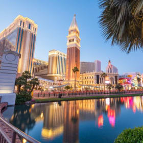 3 Nights on the Vegas Strip! item