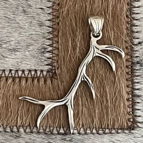 Elk Shed Pendant item