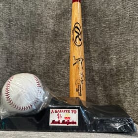 Tobey McGwire signed mini bat and ball stand item