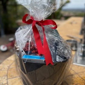 "Knotts Berry Farm" - VALUE $210 - (4th Tuttle) item