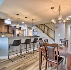 4 Night Stay @ Skelley's Condo at Lake of the Ozarks item