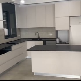 Stay in the Homeland (while visiting!) item